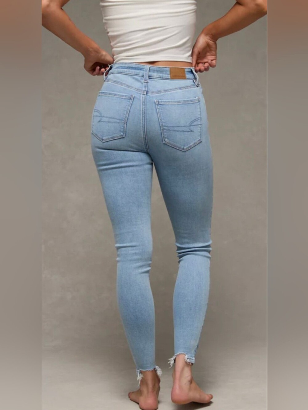 NWT American Eagle Super High Rise Next Level Stretch Size 6 Skinny